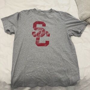 USC tshirt